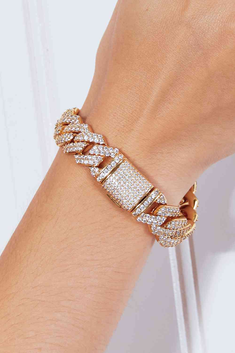 Gold-plated alloy bracelet with zircon inlay – Adjustable 7 and 8 inch chains.
