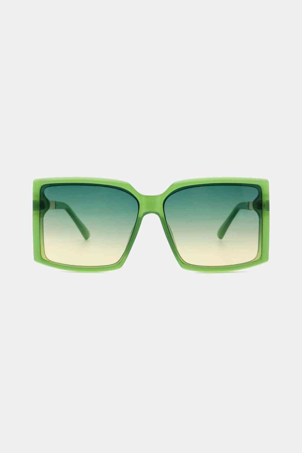 Square polycarbonate frame sunglasses with UV400 protection and metal-plastic hybrid temples, includes protective case.