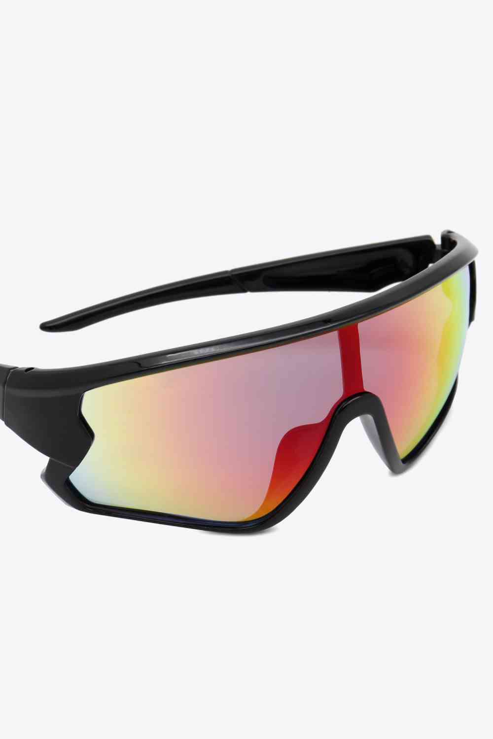 Polycarbonate Shield Aviator Sunglasses with UV400 protection and protective case.