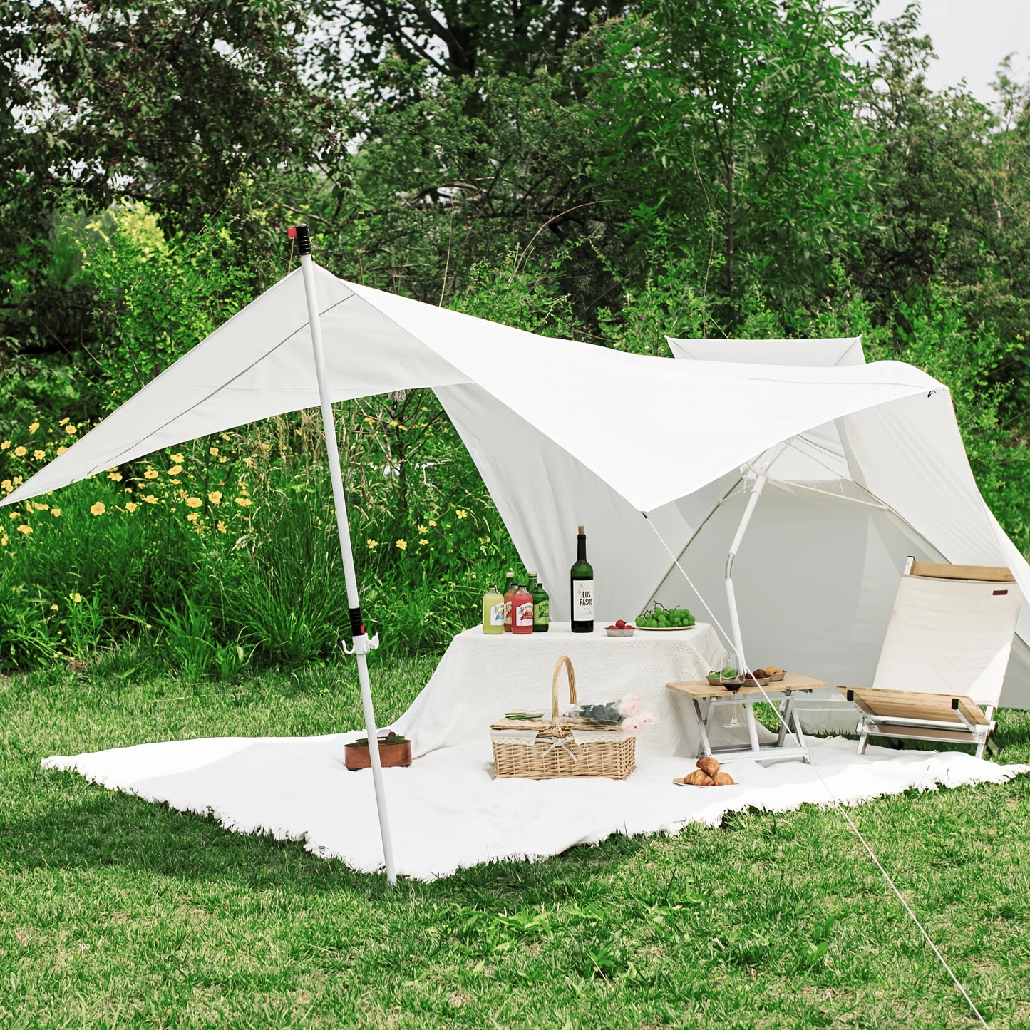 "KingCamp Beach Umbrella Tent providing shade on the beach"
"Portable sun shelter tent for camping and outdoor use"
"UV-protective KingCamp beach canopy tent setup on a fishing trip"