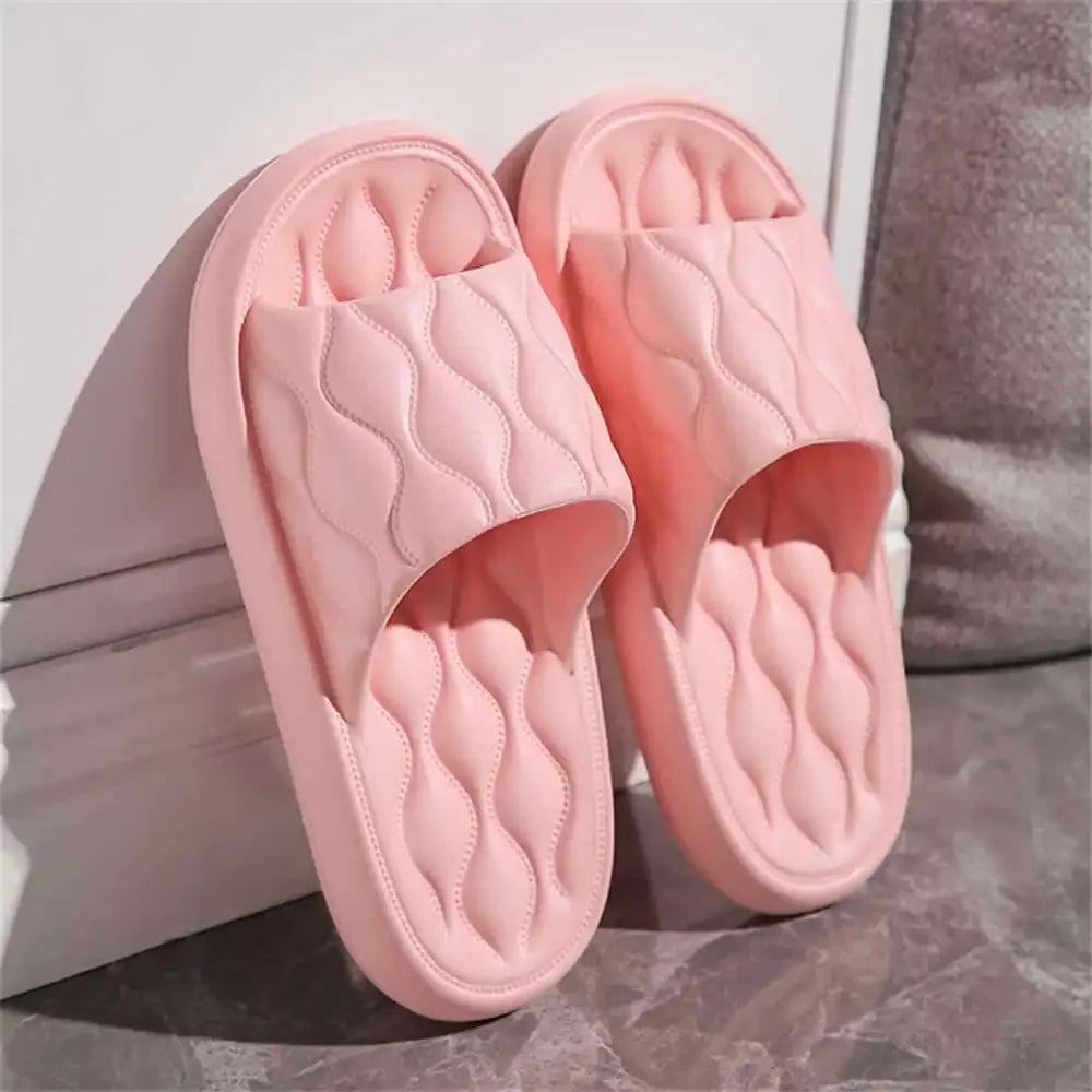 Sporty Quilt-Pattern Slippers