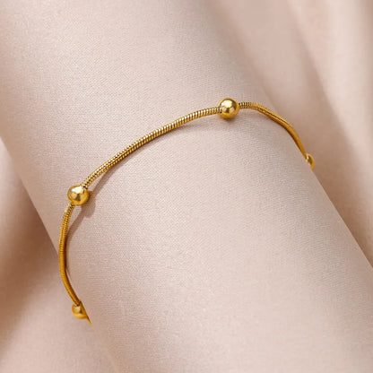 "Gold Vintage Stainless Steel Anklet for Women"
"Adjustable Stainless Steel Anklet Bracelet - Foot Jewelry for Women"
"Classic Beach Anklet Jewelry for Women"
"Vintage Adjustable Gold Anklet for Wedding or Party"